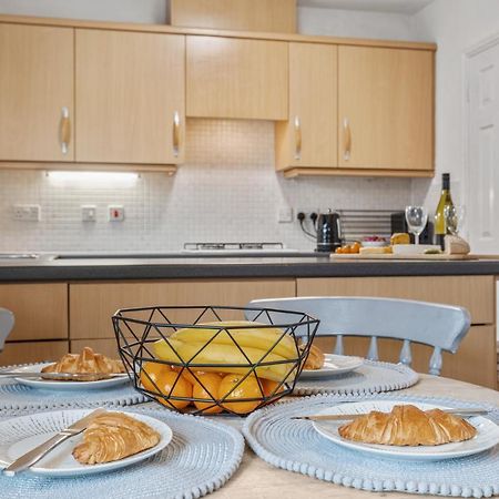 Silver Stag Properties, Modern 2 Bedroom House Thringstone Экстерьер фото