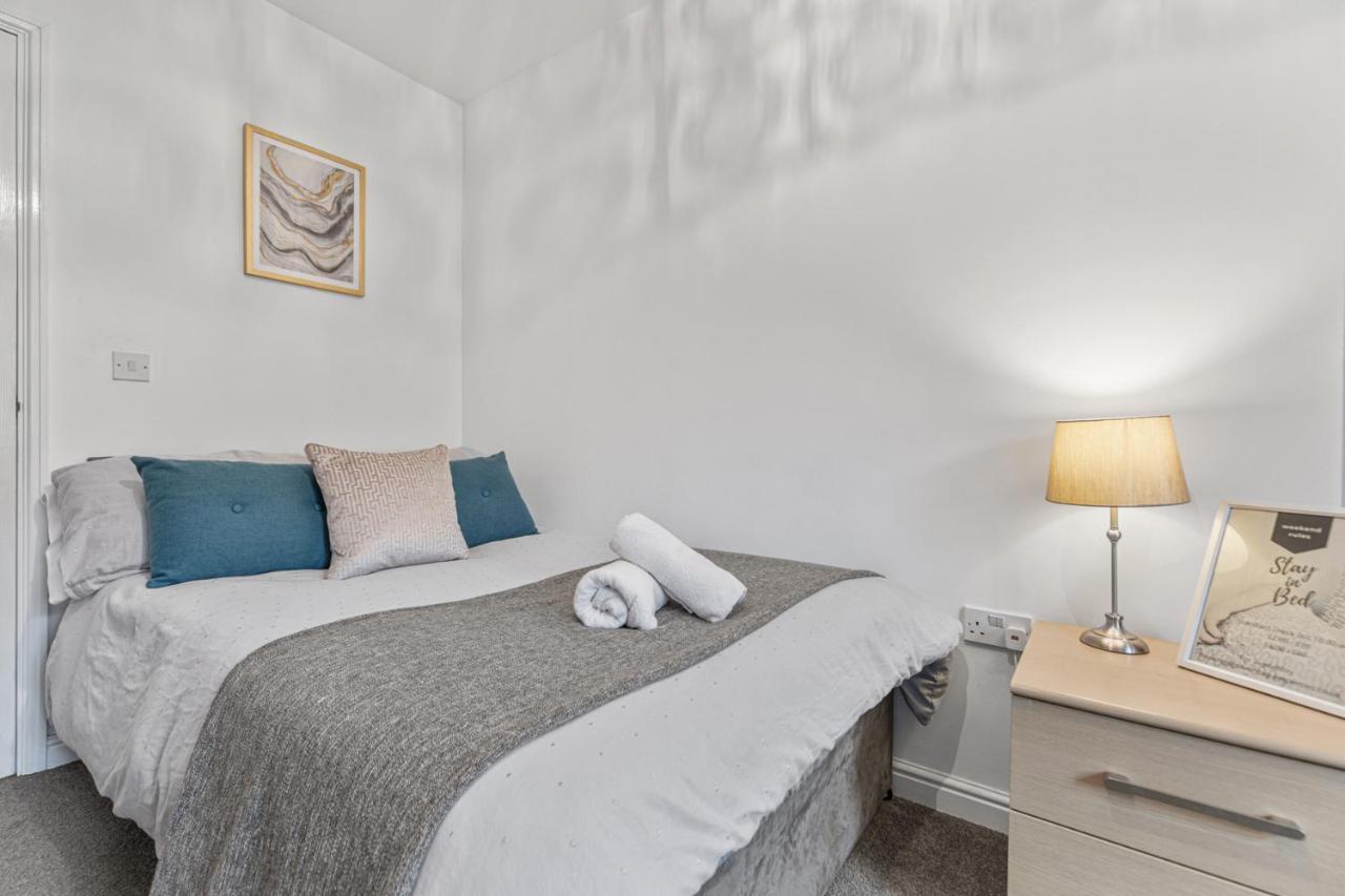 Silver Stag Properties, Modern 2 Bedroom House Thringstone Экстерьер фото
