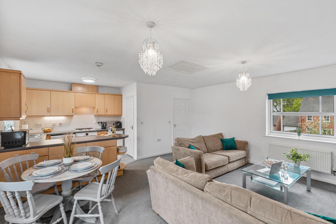 Silver Stag Properties, Modern 2 Bedroom House Thringstone Экстерьер фото