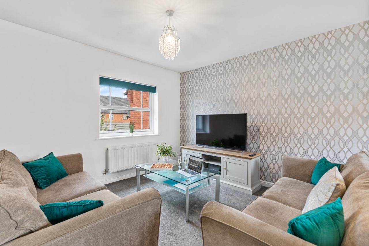 Silver Stag Properties, Modern 2 Bedroom House Thringstone Экстерьер фото